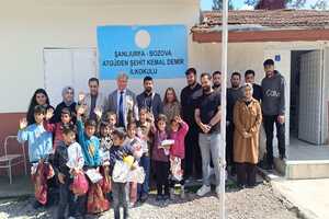 Meslek Yüksekokulu Öğrencilerimiz Sosyal Sorumluluk Kapsamında Köy Okulu Ziyareti Gerçekleştirdi